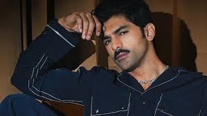 Heeramandi' Star Taha Shah Badussha Signs Film Deal With Ramesh Sippy