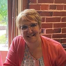 Anna Ciano's Instagram, Twitter & Facebook