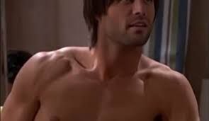 Volgens de actrice konden de opnames in de jaren '90 met reinout oerlemans, isa hoes en antonie kamerling behoorlijk uit de hand lopen. De Zes Zinderende Hunks Van Gtst