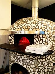 Taste Of Italy In Valencia Viva Napoli Traditional Italian Pizza Napoli Valencia