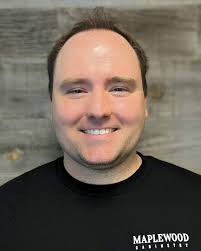 Derek Thurber's Instagram, Twitter & Facebook