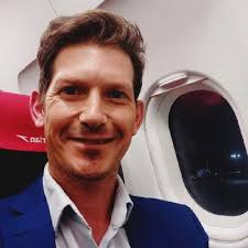 I don't use Facebook very much anymore, but one feature I really like is  the reminder of pictures posted in the past. The below one was shown to me  last week, it's