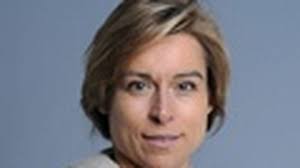 Clifford Chance recrute en financement