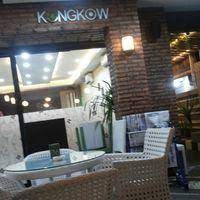 Jika kamu mencari cafe dengan konsep instagramable dan millenial, cafe ini harus dikunjungi. Kongkow Cafe Resto Cafe Pontianak