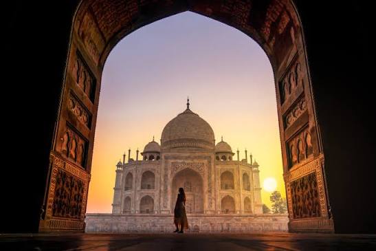 Rundreisen.de - Das Taj Mahal – Eins der 7 neuen Weltwunder