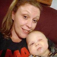 Kelly Cottrell's Instagram, Twitter & Facebook