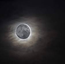 Luna noua 28 octombrie 2019. 28 Octombrie Luna Noua In Scorpion Urmeaza Valuri De Schimbare Unde De Soc Si Noi Inceputuri