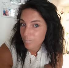 Actual footage of me trying to get in PVC leggings 😅 Knee Deep In Life