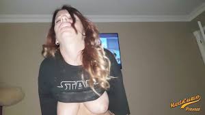 TV Actress Sexy Nipples Saree Free Photos