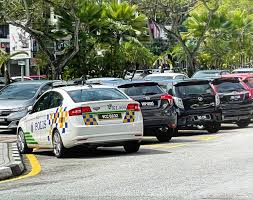 Therefore, you should pay your dbkl summon to avoid going to court or getting blacklisted. Pegawai Dbkl Dipersilakan Mengeluarkan Saman Terhadap Pemandu Kereta Putih Ini Yang Tidak Meletak Kenderaan Di Ruang Parkir Yang Sah Terima Kasih Kerana Tidak Mempraktikkan Double Standard Malaysia