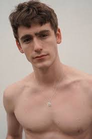 Tommie Webb's Instagram, Twitter & Facebook