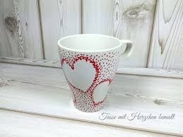 Ob eine reise im einzelfall möglich ist, hängt daher von den regelungen des bundeslandes ab, in das gereist werden soll. Diy Tassen Mit Porzellanmalstiften Individuell Gestalten Herzelei De