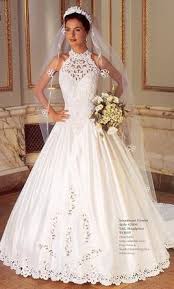 Search Used Wedding Dresses Preowned Wedding Gowns For Sale Wedding Dresses Bridal Dresses 90s Wedding Dress