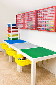 Il s'agit d'un rangement a soulier pour les armoires pax. Table De Jeu Lego Avec Un Tiroir De Rangement Ikea Lack Lego Trofast Table De Jeu Lego Table De Jeux Jeux Lego