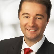 Dr. Martin R. GEIGER