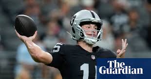 No 1 pick Fernando Mendoza throws for touchdown in Las Vegas 