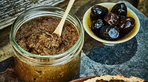 Rezept Oliventapenade Mit Miso Paste Von Tohru Nakamura Sz Magazin Rezepte Lebensmittel Essen Essen Und Trinken