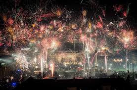Channels are a simple, beautiful way to showcase and watch videos. Feinstaub Und Mull Sollte Das Silvester Feuerwerk Verboten Werden Panorama Stuttgarter Zeitung