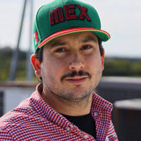 Techos y Más Oradores