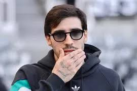 Seven's heaven for Lee