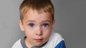 Of being born before the Mayan apocalypse: Canada's Stories