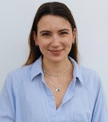 Daniela Ballard's Instagram, Twitter & Facebook