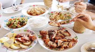 Agar siklus berbahaya ini dapat segera diatasi, makanan yang tinggi kalori bisa menjadi penyelamat tubuh saat buka puasa. Porsi Yang Tepat Saat Berbuka Puasa