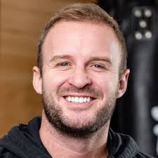 Travis Chambers's Instagram, Twitter & Facebook