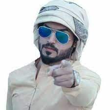 pin by ali almutairi on o o sŧyŀisĥ ҡid ṗŕꮎfiŀɛ o o arab men fashion mens photoshoot poses beard styles for men