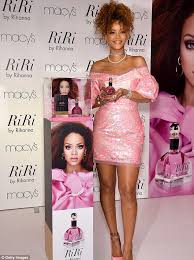 Rihanna riri for women set includes eau de parfum spray, 3.4 oz./3.0 oz, 3 piece 3.4 ounce 4.7 out of 5 stars187 $37.99$37.99($37.99/count) Rihanna Targeted By Anti Fur Protesters At Riri Perfume Launch At Macy S In Ny Daily Mail Online