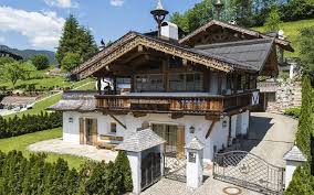 Real Estate In Austria Tirol For Sale Rustic Luxurious Chalet In A Coveted Location For Sale Kitzbuehel Aus Outdoor Deco Architecture Traditional House