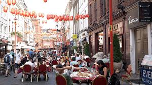 Malaysia is 8 hrs ahead of uk, when it is noon time in the uk, it is 8 pm in malaysia. U K Coronavirus Pandemic Fear Lifts For London S Chinatown Restaurants Eater London