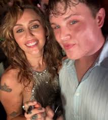 Ringo Starr's rare photo without glasses or shades