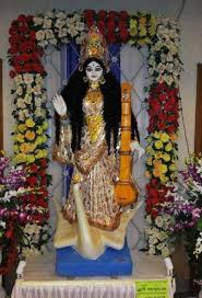 Use a table to keep the goddess. Saraswati Pooja 10 Pooja Room And Rangoli Designs