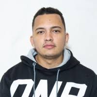 60+ perfiles de «Daniel Amon»