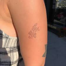 Small dragon tattoo on hip. Pin By Gabyhernandez On Tattoos In 2020 Tattoos Dragon Tattoo For Women Red Ink Tattoos