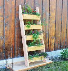 This project can be customized for herb, veggie, or fruit container gardens. Cedar Vertical Tiered Ladder Garden Planter Ana White