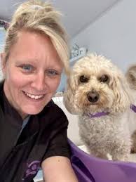 The Groomers Spotlight