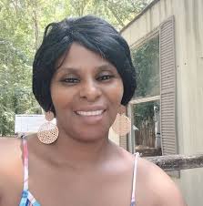 Happy Easter Don't forget to bring the babies by the Police Department,  Saturday between 12pm and 2pm. The Easter Bunny will be here giving out  baskets to the little ones. The Easter