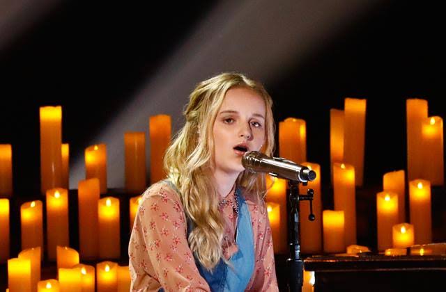 AGT Competitor Evie Clair Father Dies Before Show Finale