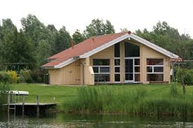 Unser ferienhaus am see liegt im ferienhausgebiet seeland direkt an einem süßwassersee ca. An Der Wasserlose 4