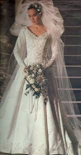 Showcasing newest collections from top designers. 64 80 S Wedding Dresses Ideas Wedding Dresses Wedding Gowns Vintage Wedding Dresses Vintage