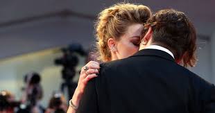 Amber made johnny leave the. When Amber Heard Johnny Depp Made A Smashing Entry At Venice Film Festival Shared A Passionate Kiss On The Red Carpet See Pic Gossipchimp Trending K Drama Tv