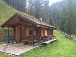 Nachfolgend finden sie eine auswahl aktueller exposés zum thema „wohnung kaufen aus unserem portfolio. Almhutte Chalet Kaufen In Selva Di Val Gardena Wolkenstein In Groeden