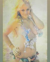 Erotik filmlerin yıldızı Arzu Okay yıllar sonra ortaya çıktı | Number 1 Fm   Tv