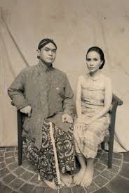 20 pose foto pre wedding romantis unik dan lucu dengan pasangan via mamikos.com. 8 Wedding Ideas Wedding My Wedding Dream Wedding
