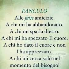 (silviagarbe, twitter) una vera amica è colei che ti prende per la mano e ti tocca il cuore. Alzo Le Mani Eri Sei Sarai Per Sempre La Mia Migliore Amica Non Mi Hai Mai Perso E Mai Succedera Citazioni Citazioni Divertenti Citazioni Sagge