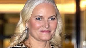 Kronprinsesse Mette-Marit overrasket på Nobel-fest: