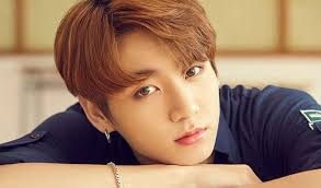 Jungkook bts memiliki skill menari dan menyanyi yang baik, ia juga beberapa kali berkontribusi menciptakan lagu bts maupun lagu solonya. Bangtan Sonyeondan S Blog Biodata Dan Fakta Jungkook Bts 2017