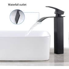 Led rgb wasserhahn beleuchteter glas wasserfall chrom armatur bad einhandmischer. Auralum Messing Waschtischarmatur Schwarz Hoch Wasserfall Wasserhahn Bad Waschbecken Armatur Einhebelmischer Badarmatur Mischbatterie Fur Badezimmer Aufsatzwaschbecken Nice Au601h